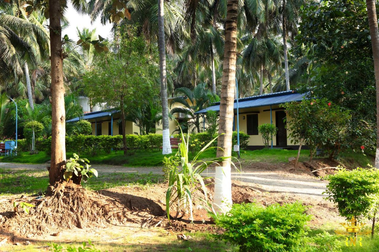 Royal Nature Resort Pollāchi Εξωτερικό φωτογραφία