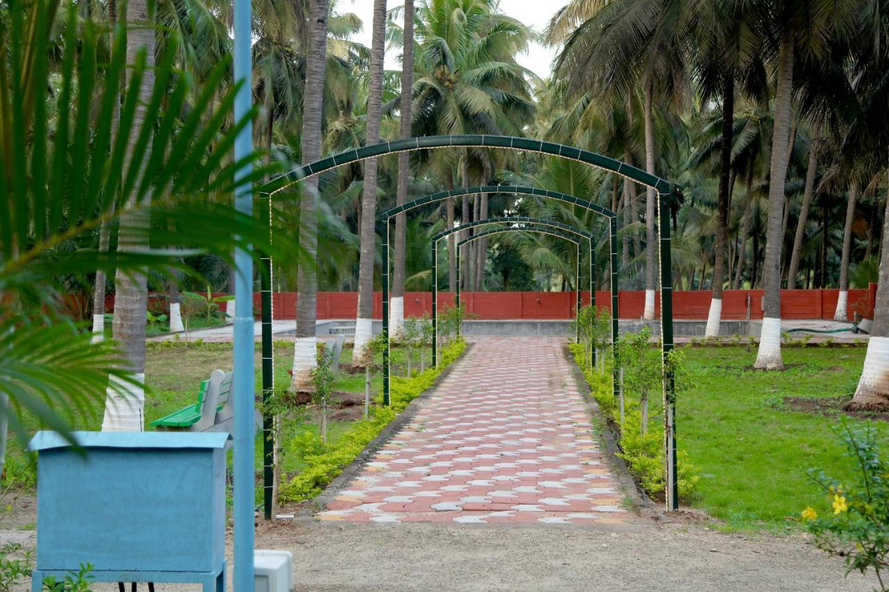 Royal Nature Resort Pollāchi Εξωτερικό φωτογραφία